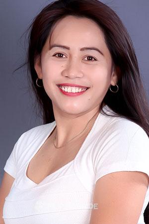 179088 - Cristine Mae Age: 37 - Philippines