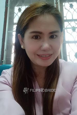 196332 - Kanyarat Age: 46 - Thailand