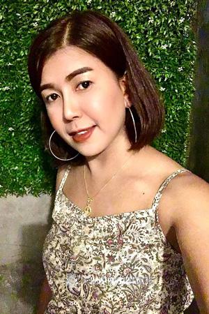 199773 - Natchaya Age: 42 - Thailand