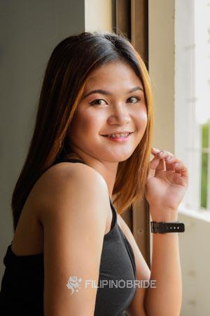 200427 - Regine Marie Age: 26 - Philippines