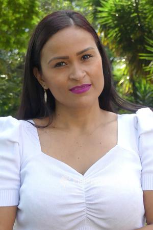 218858 - Leidy Age: 39 - Colombia