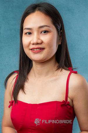 218985 - Pachariya Age: 29 - Thailand