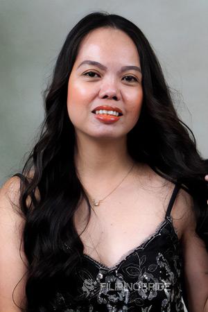 219677 - Rocelyn Mae Age: 35 - Philippines