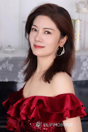 221822 - Suet Fan Age: 57 - China